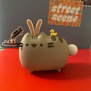 Pusheen 2017 Easter Bunny Figure